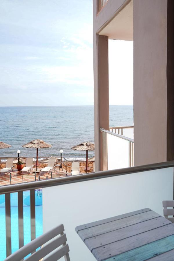 Cozy Corner Vs Beachfront Stalós Esterno foto